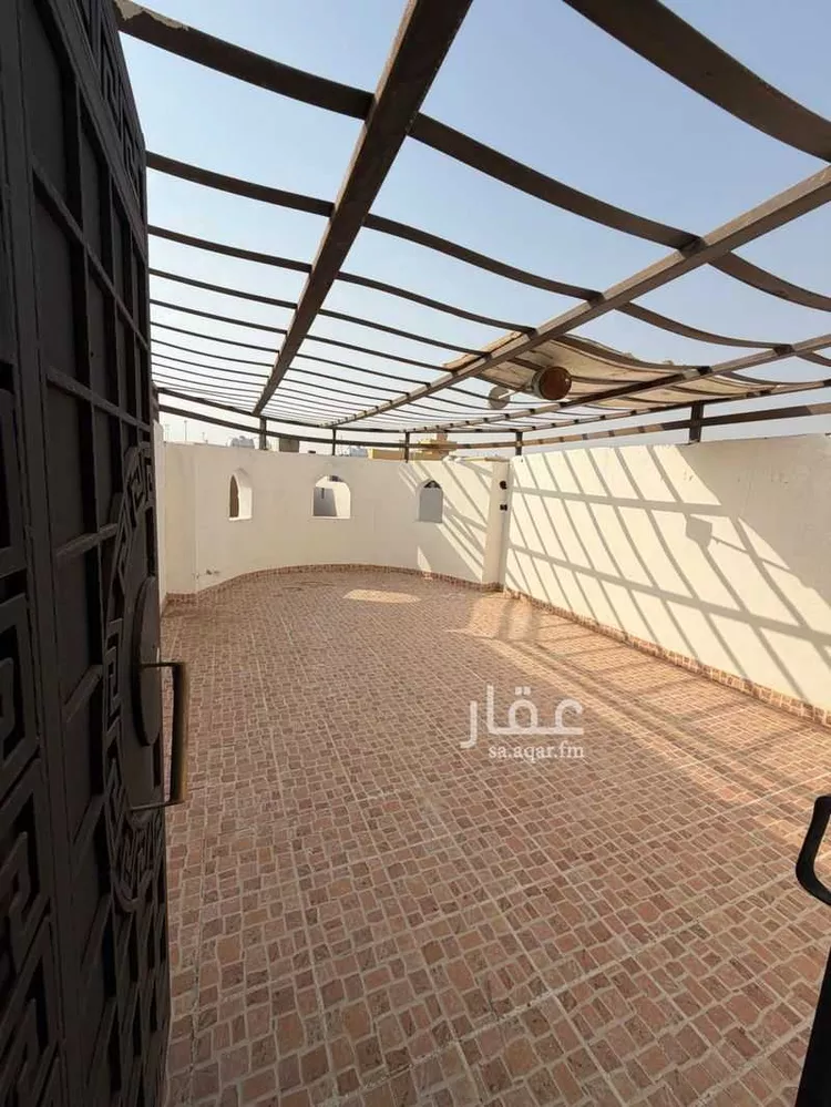 عمارة للإيجار في شارع محمد بن رشد, حي الحمدانية, مدينة جدة, منطقة مكة المكرمة صورة 3