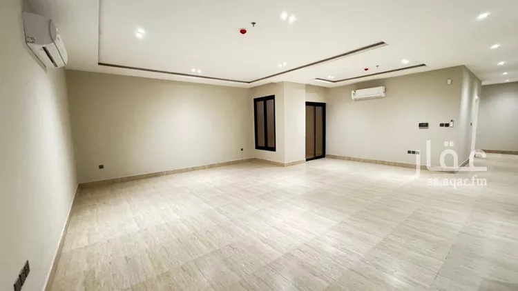 شقة للبيع في شارع جسر الملك فهد ، حي الحمراء ، الخبر ، الخبر
