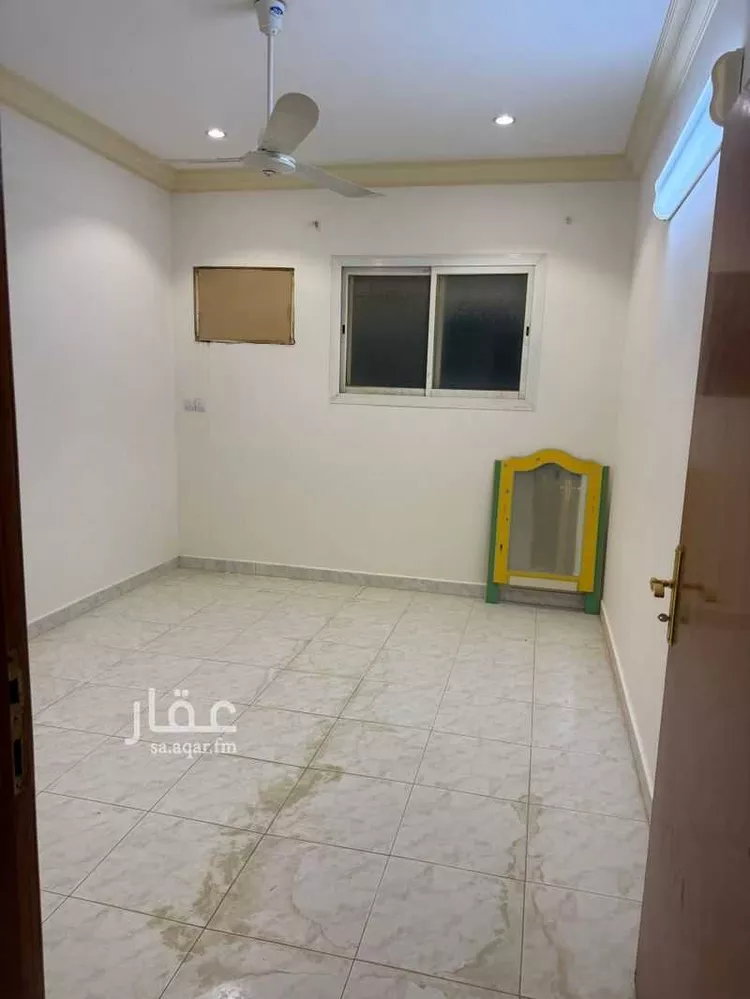 شقة للإيجار في شارع عمر بن الخطاب, حي النهضة, مدينة بريدة, منطقة القصيم صورة 2