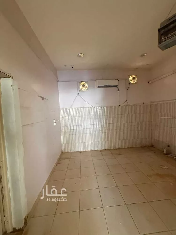 محل للإيجار في شارع الرايه, حي النهضة, مدينة بريده, منطقة القصيم
