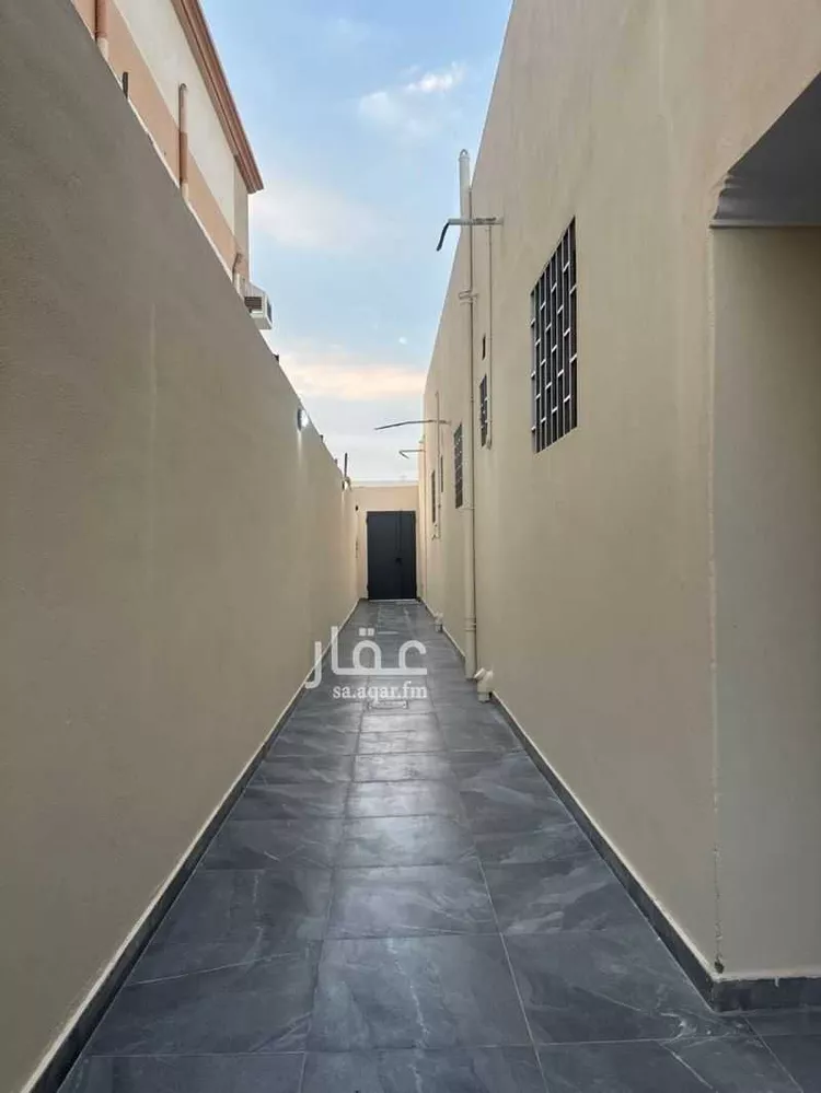 دور للبيع في شارع سلطان زمزمي, حي الياسمين, مدينة تبوك, منطقة تبوك صورة 4