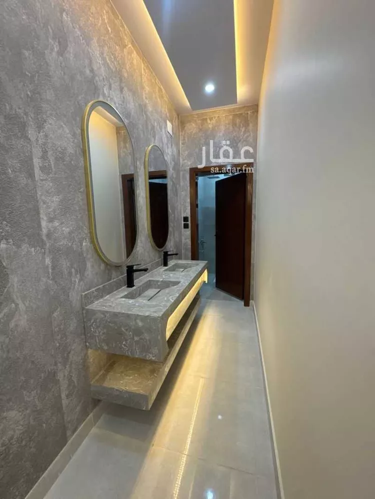 دور للبيع في شارع سلطان زمزمي, حي الياسمين, مدينة تبوك, منطقة تبوك صورة 5