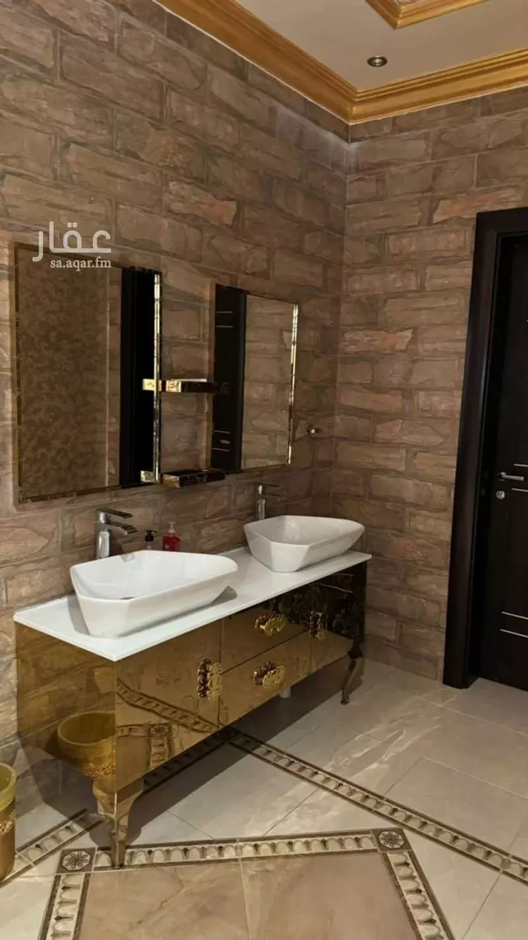 فيلا للبيع في شارع جمال الدين المرداوي, حي الريان, مدينة بريدة, منطقة القصيم