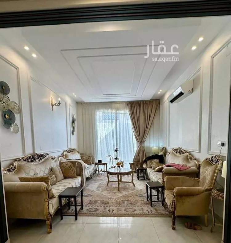 فيلا للبيع في شارع سعيد الفارقي, حي الفايزية, مدينة بريده, منطقة القصيم صورة 3