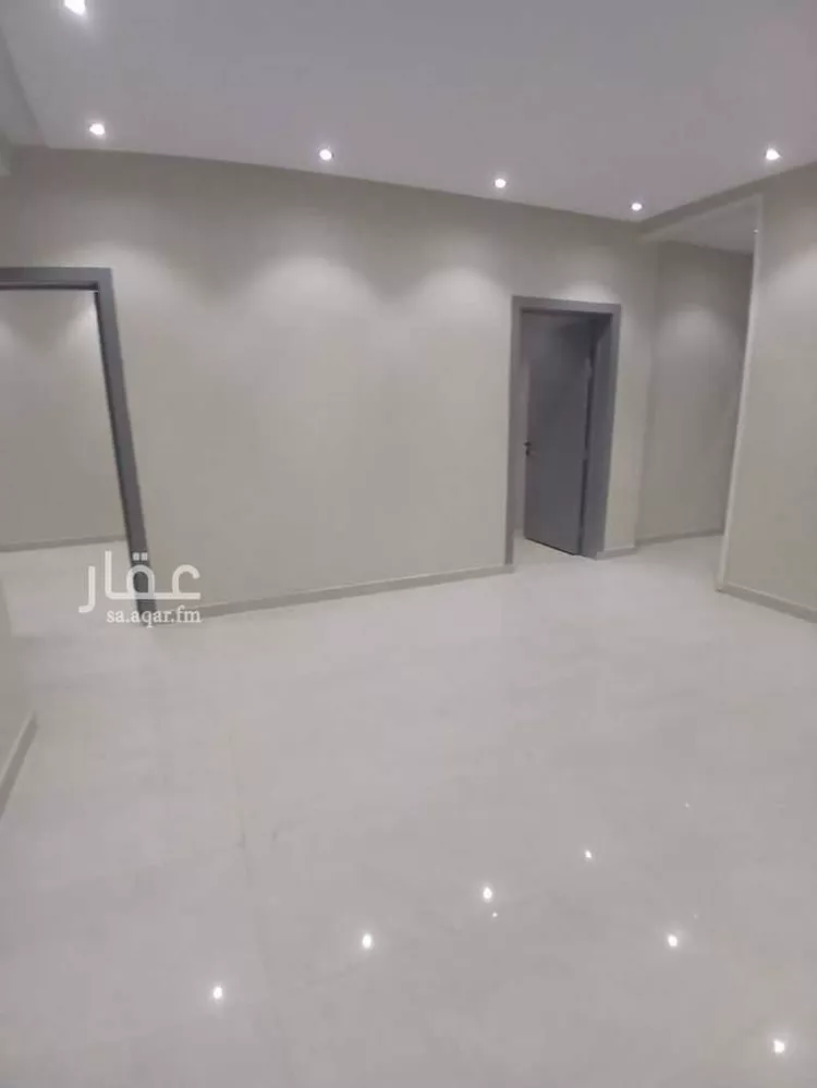 شقة للبيع في شارع وادي حقيل, حي بدر, مدينة الرياض, منطقة الرياض صورة 5