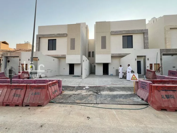 دور للبيع في شارع شايقة, حي طويق, مدينة الرياض, منطقة الرياض