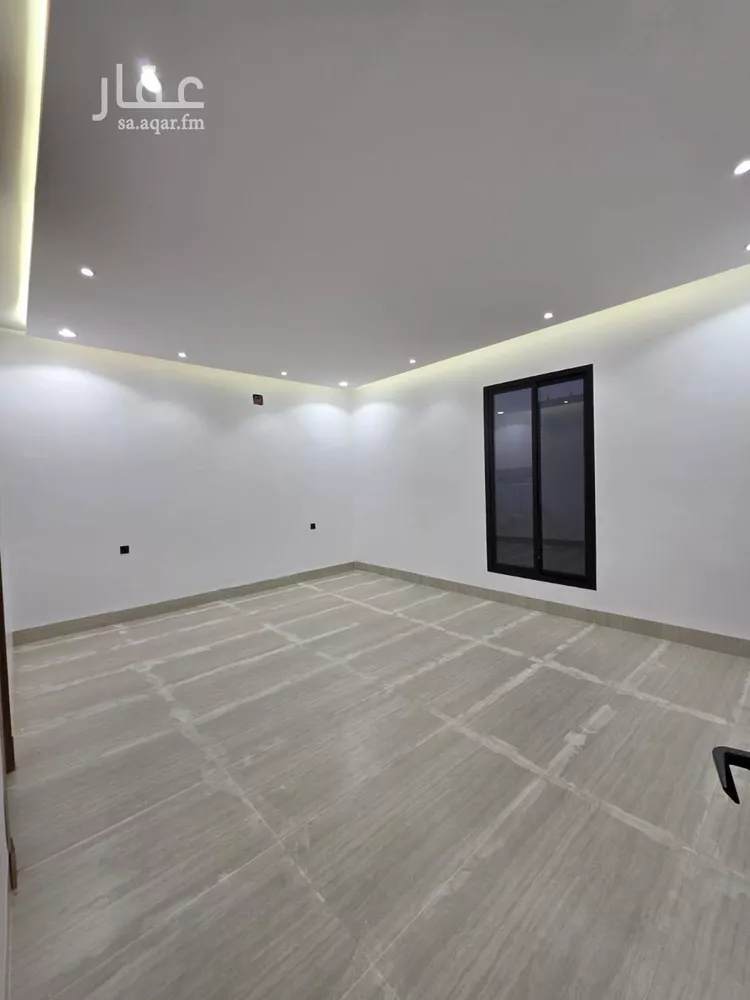 دور للبيع في شارع محمد بن طملون, حي العوالي, مدينة الرياض, منطقة الرياض صورة 5