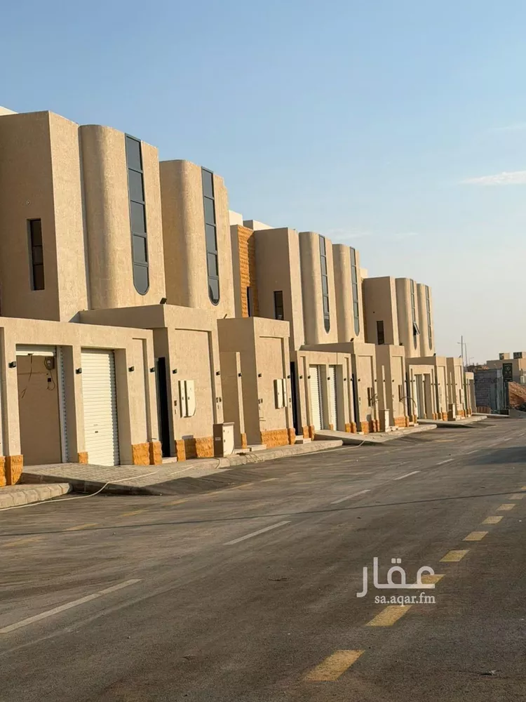 دور للبيع في شارع طريق خريص, حي النظيم, مدينة الرياض, منطقة الرياض صورة 4