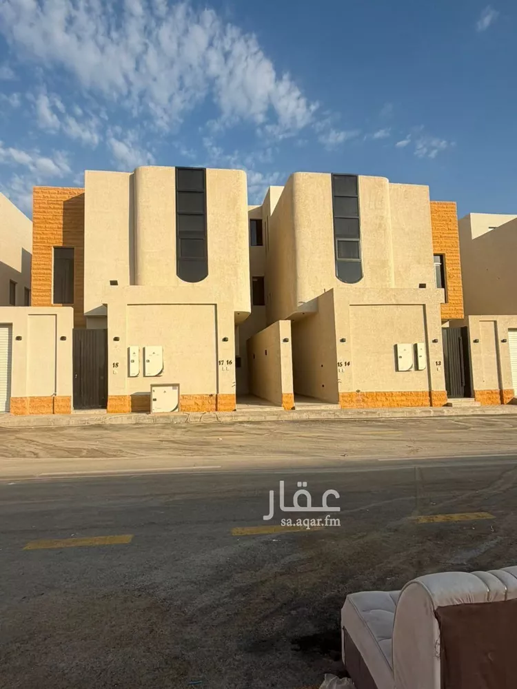دور للبيع في شارع طريق خريص, حي النظيم, مدينة الرياض, منطقة الرياض صورة 5