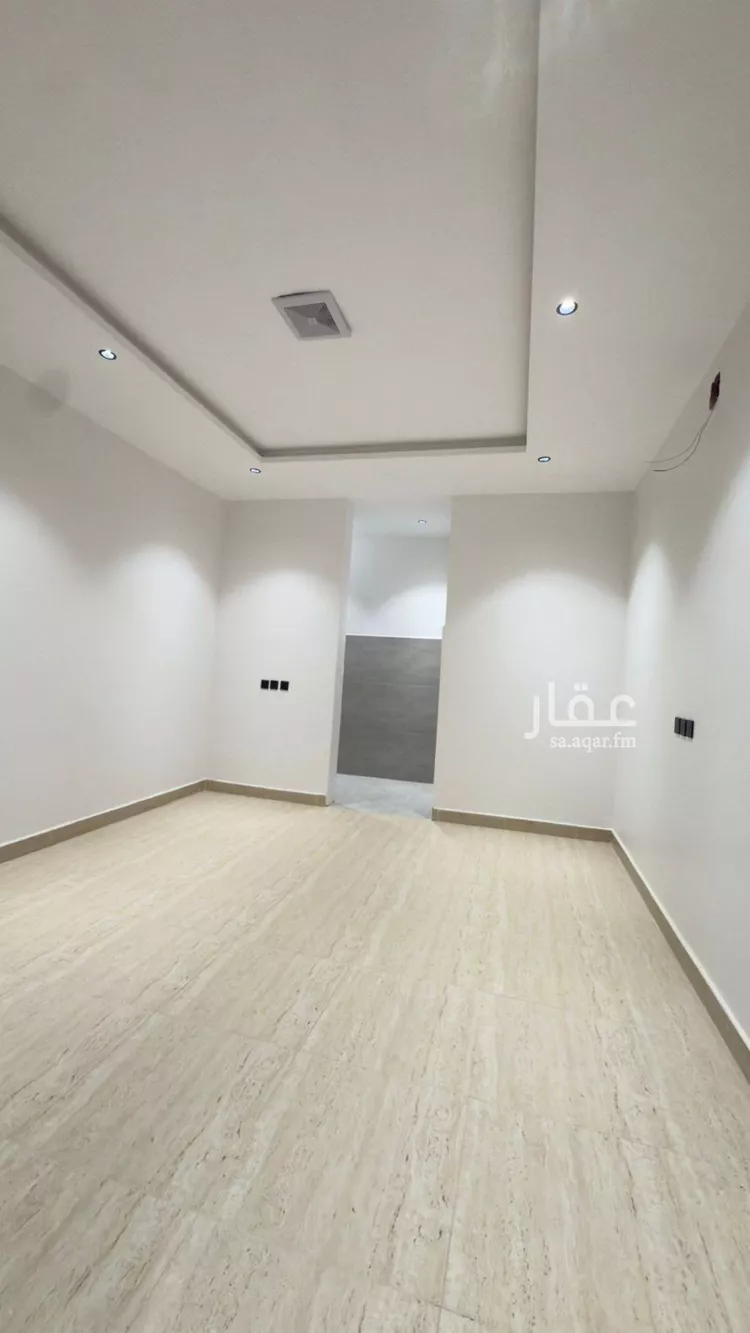 فيلا للبيع في شارع إبراهيم الهروي, حي المرجان, مدينة الرياض, منطقة الرياض 11