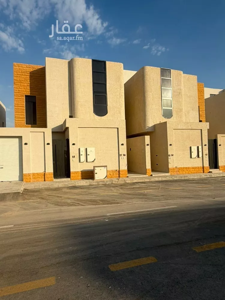 دور للبيع في شارع طريق خريص, حي النظيم, مدينة الرياض, منطقة الرياض صورة 2