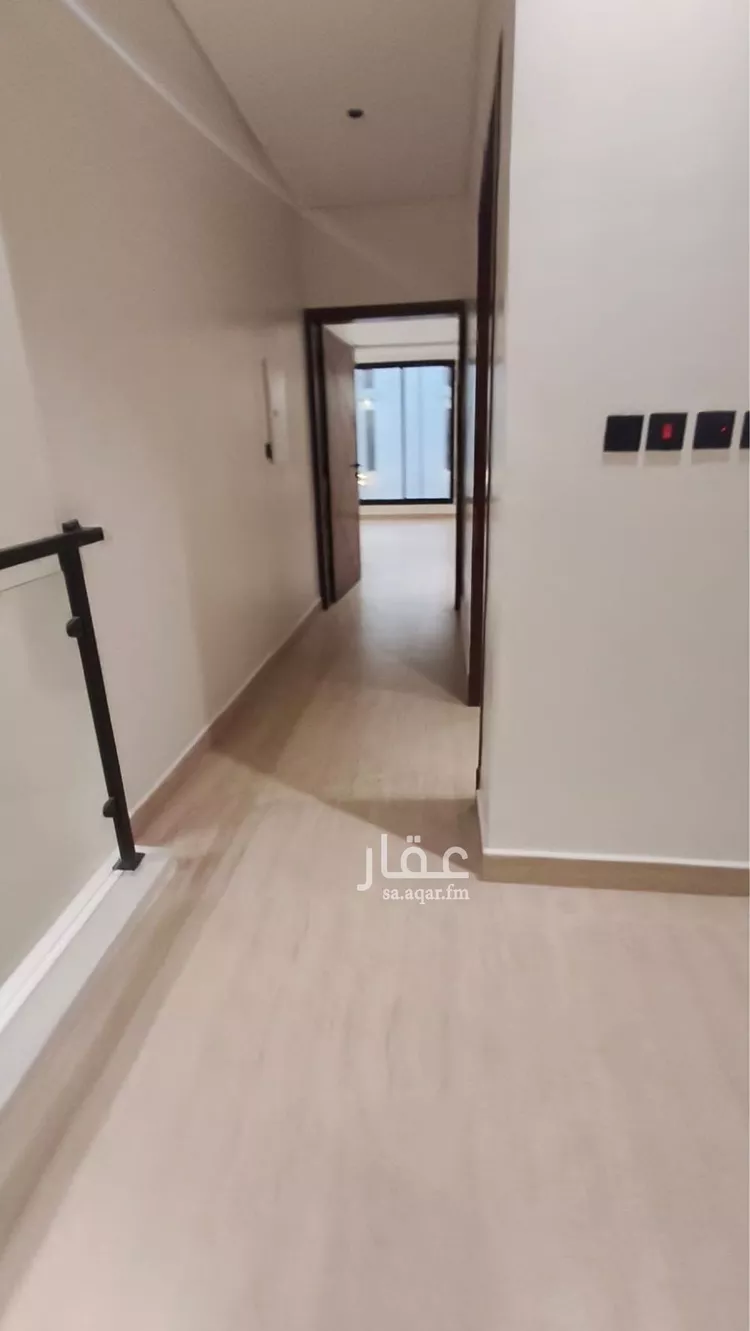 فيلا للبيع في شارع أحمد بن أبي عزرة, حي المرجان, مدينة الرياض, منطقة الرياض 14