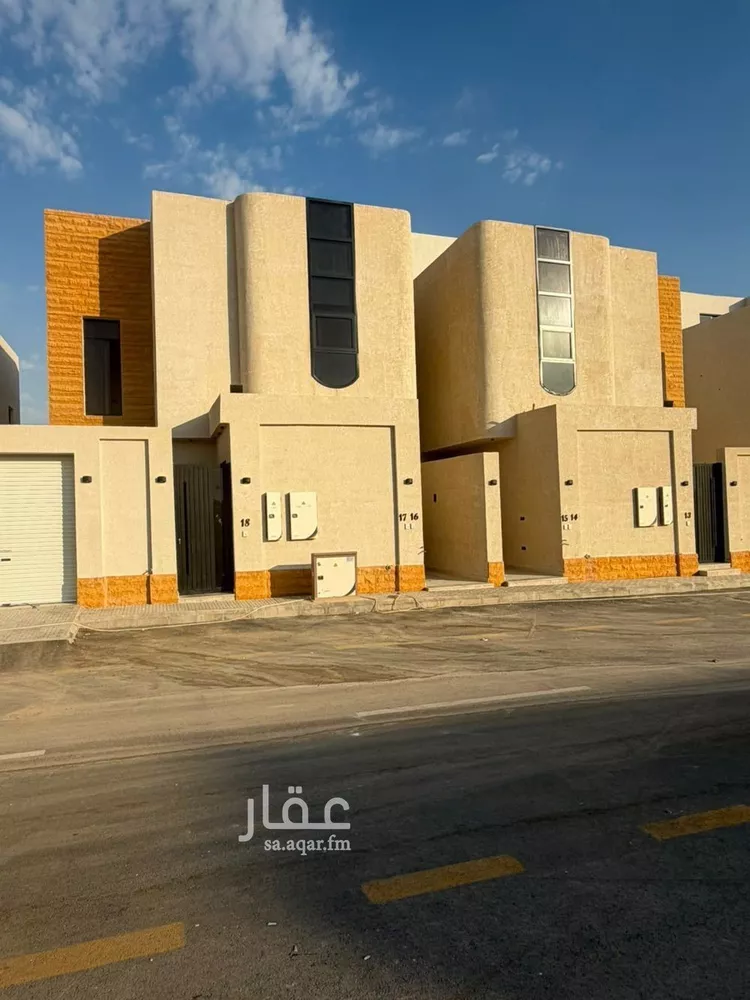 دور للبيع في شارع طريق خريص, حي النظيم, مدينة الرياض, منطقة الرياض صورة 3