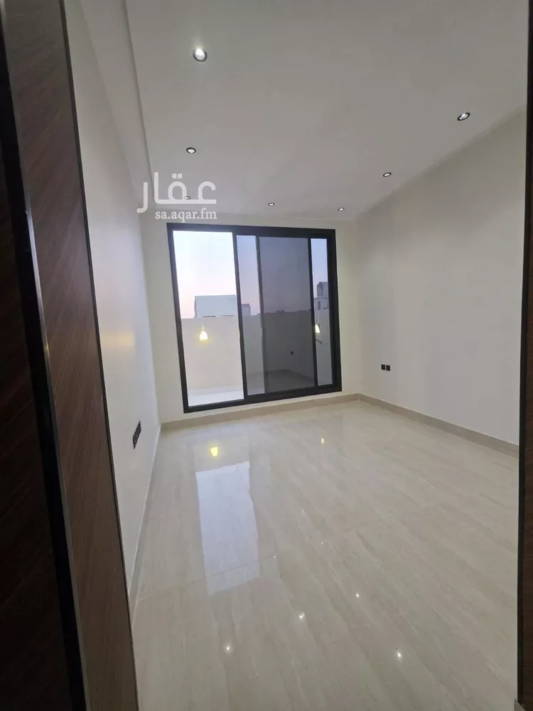 دور للبيع في شارع ابن رشيد الفهري, حي العوالي, مدينة الرياض, منطقة الرياض صورة 4