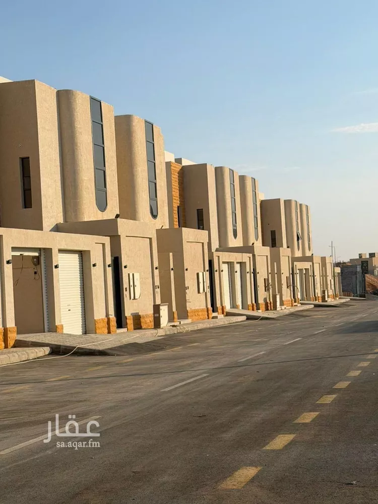 دور للبيع في شارع طريق خريص, حي النظيم, مدينة الرياض, منطقة الرياض صورة 5