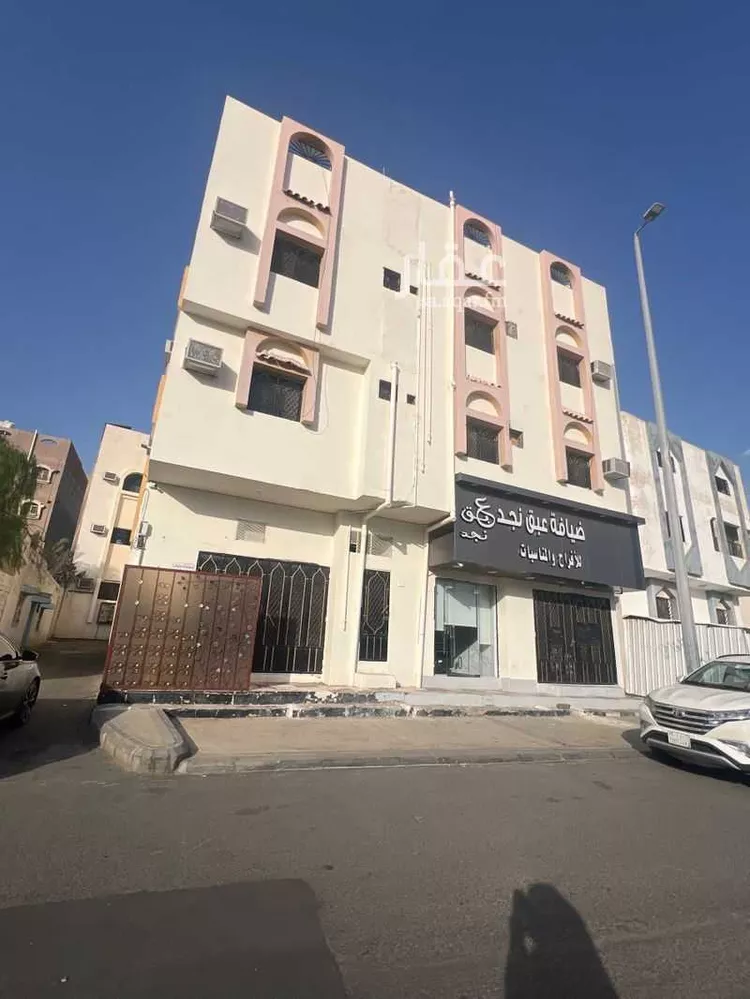 عمارة للبيع في شارع 5622275, حي بن سويلم, مدينة الطائف, منطقة مكة المكرمة صورة 2