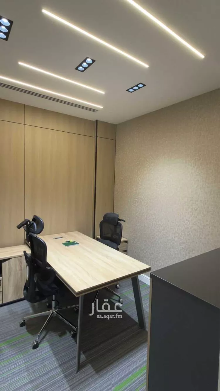 مكتب تجاري للإيجار في شارع الصحابة, حي إشبيلية, مدينة الرياض, منطقة الرياض صورة 3