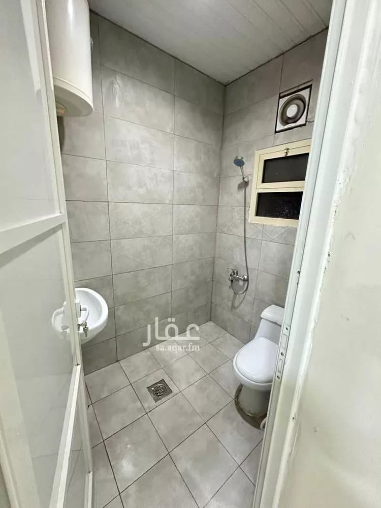 شقة للإيجار في شارع اليرموك, حي العقربية, مدينة الخبر, المنطقة الشرقية صورة 2