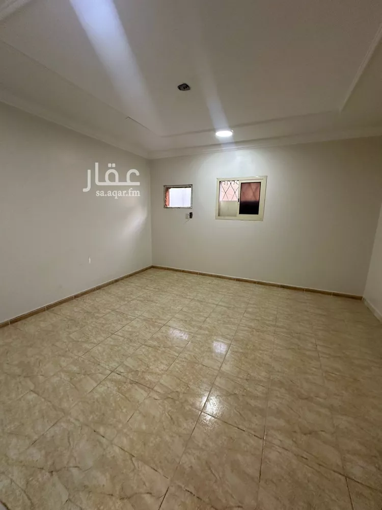شقة للإيجار في شارع ابو بكر الصديق, حي الفيصلية, مدينة الدمام, المنطقة الشرقية صورة 2