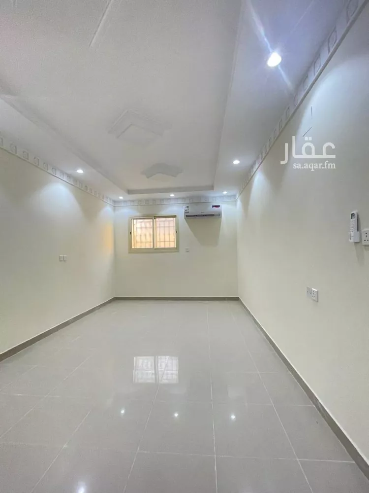 شقة للإيجار في شارع يثرب, حي بدر, مدينة الرياض, منطقة الرياض صورة 2