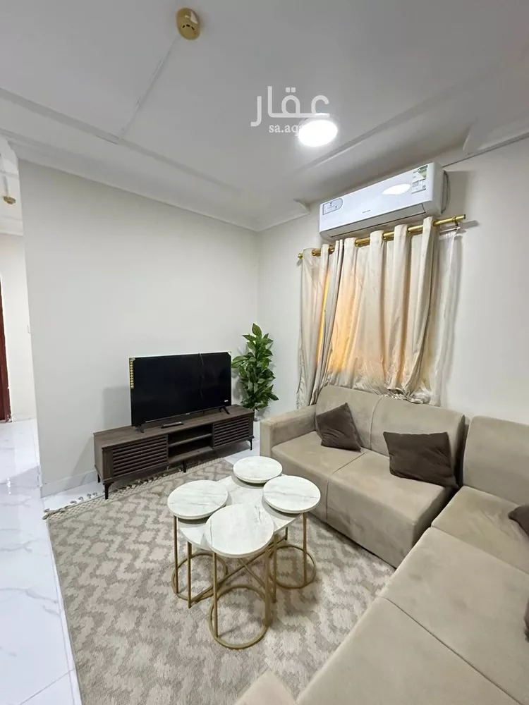 شقة للإيجار في شارع اليرموك, حي العقربية, مدينة الخبر, المنطقة الشرقية 8