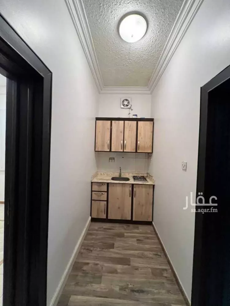 شقة للإيجار في شارع جرير بن عبدالله البجلي, حي مغرزات, مدينة الرياض, منطقة الرياض صورة 2