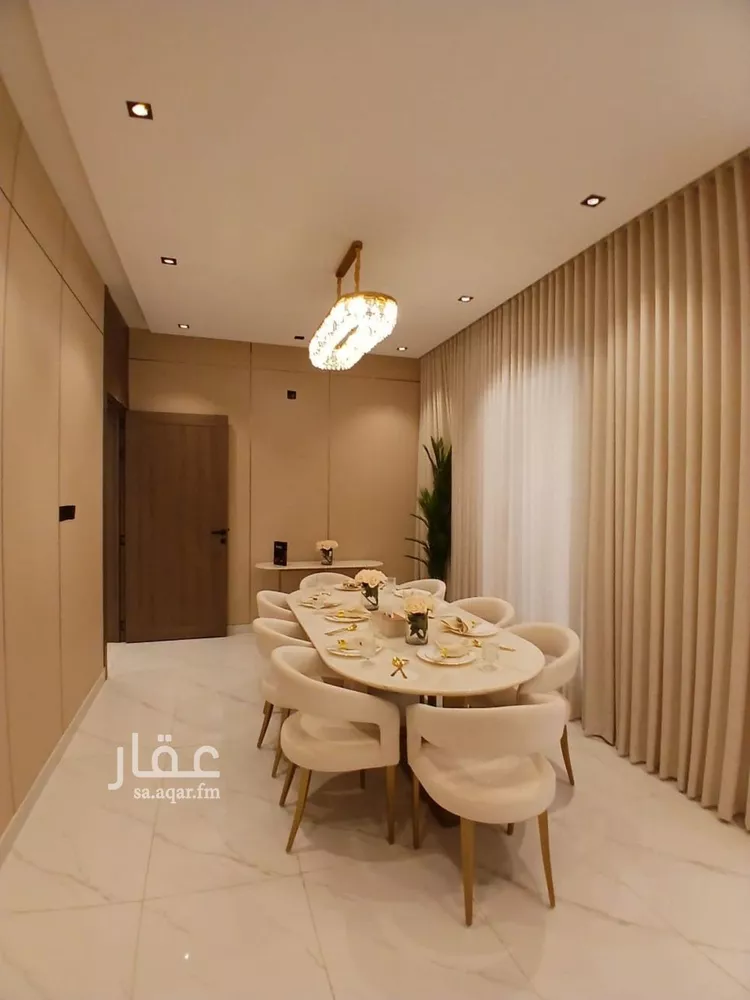 Floor for Sale in Riyadh Okaz 22