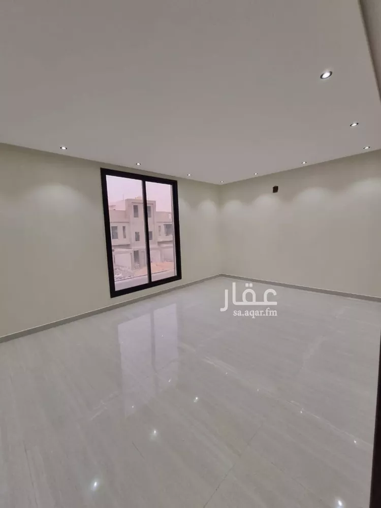 فيلا للبيع في شارع عكاظ , حي عكاظ, مدينة الرياض, منطقة الرياض صورة 3