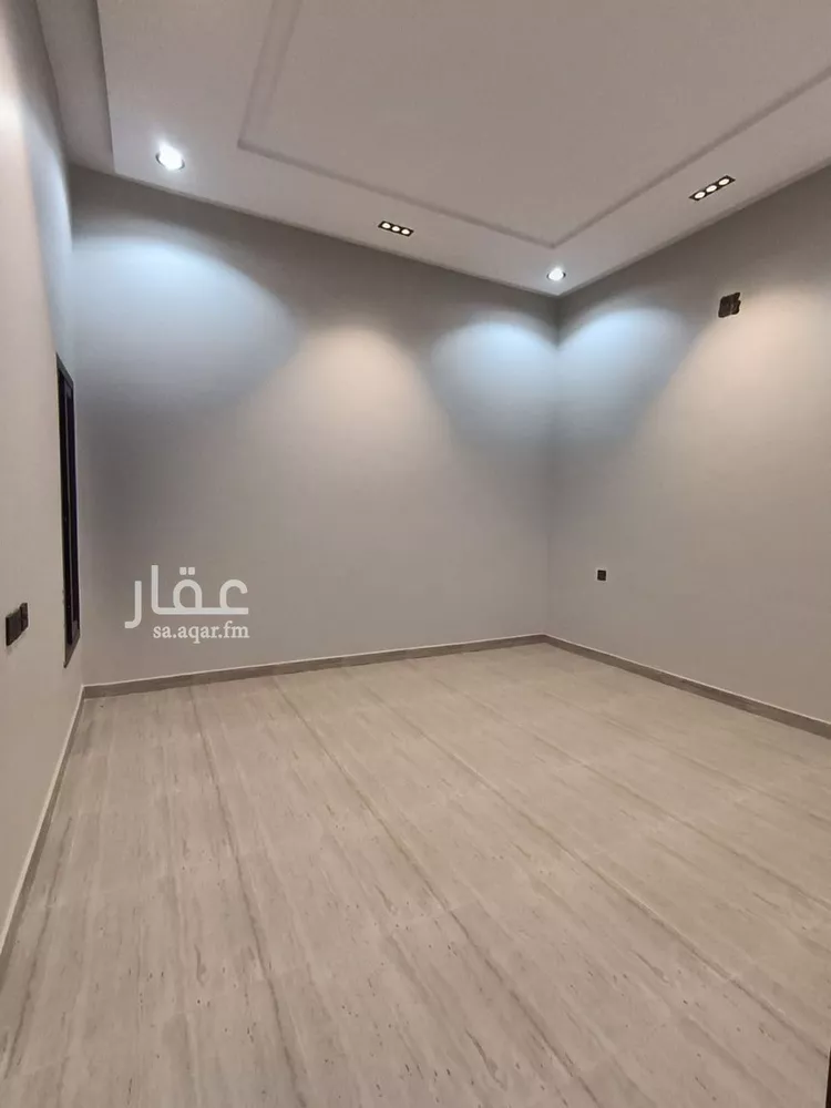 دور للبيع في شارع حسين الرشيدي, حي طويق, مدينة الرياض, منطقة الرياض صورة 3