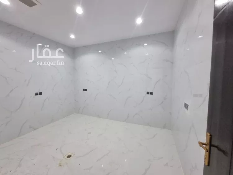 دور للبيع في شارع بدر, حي بدر, مدينة الرياض, منطقة الرياض صورة 3