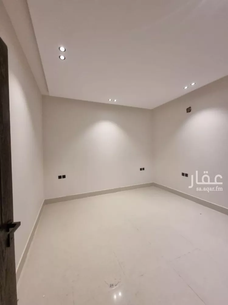 دور للبيع في شارع بدر, حي بدر, مدينة الرياض, منطقة الرياض صورة 2