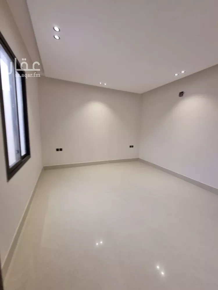 دور للبيع في شارع بدر, حي بدر, مدينة الرياض, منطقة الرياض صورة 5