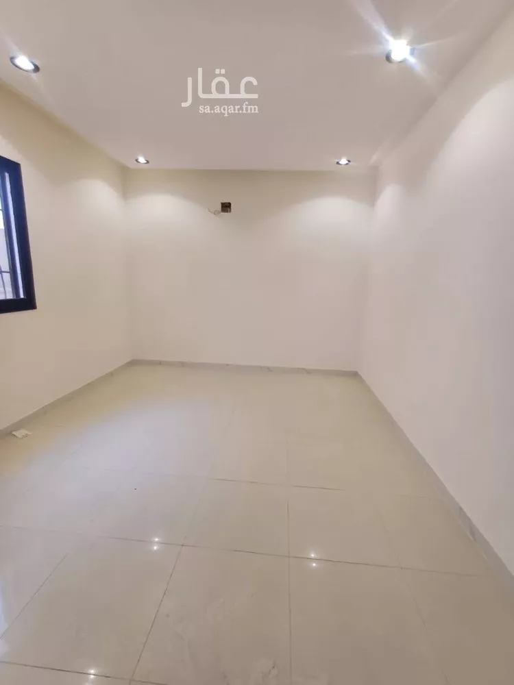 شقة للبيع في شارع أكمل القرشي, حي بدر, مدينة الرياض, منطقة الرياض صورة 3
