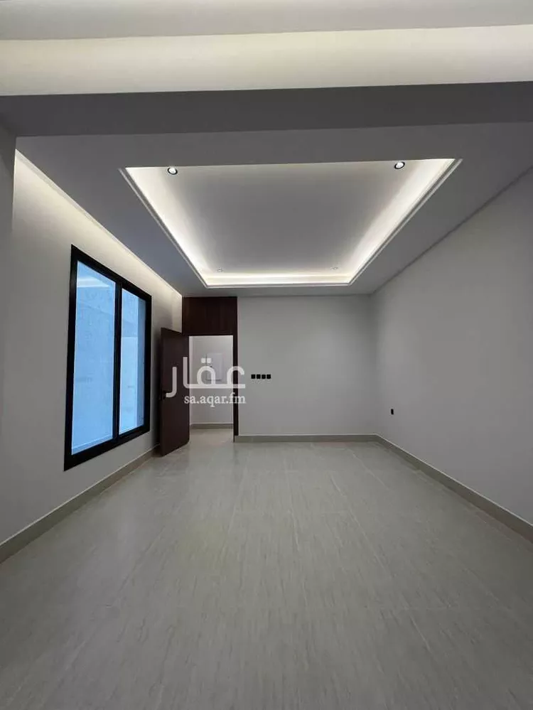 Floor for Sale in Riyadh Dirab 9