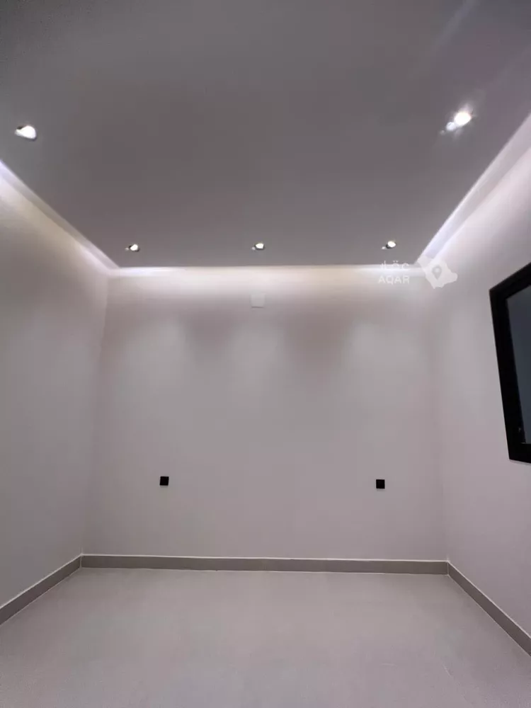 Floor for Sale in Riyadh Dahiat Namar 13