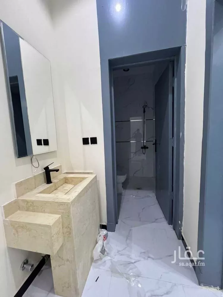 Floor for Sale in Riyadh Badr 13