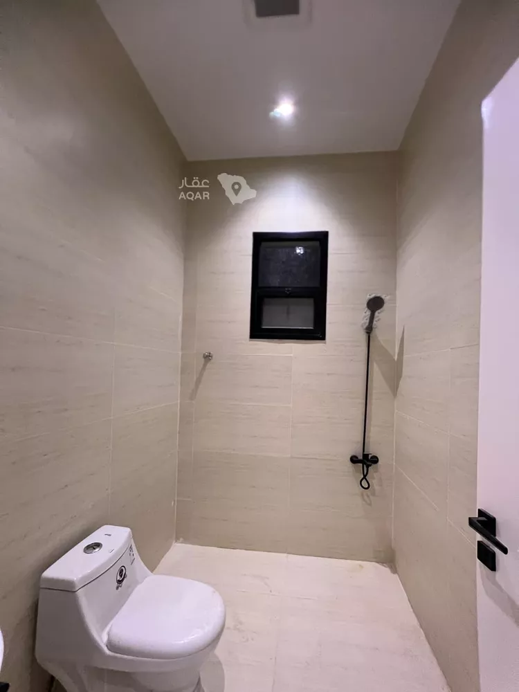 Floor for Sale in Riyadh Badr 15