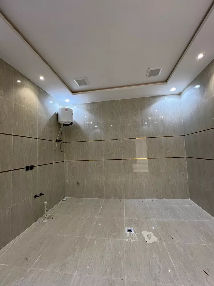دور للبيع في شارع المحرق, حي طيبة, مدينة الرياض, منطقة الرياض 5