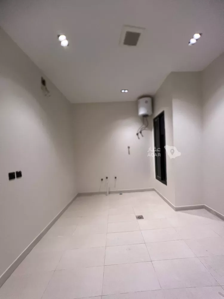 دور للبيع في حي بدر, مدينة الرياض, منطقة الرياض 8
