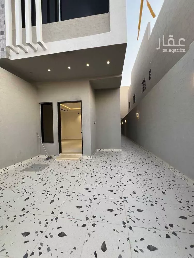دور للبيع في شارع ثابت الجرجاني, حي بدر, مدينة الرياض, منطقة الرياض 12