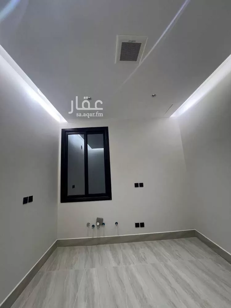 Floor for Sale in Riyadh Dirab 15