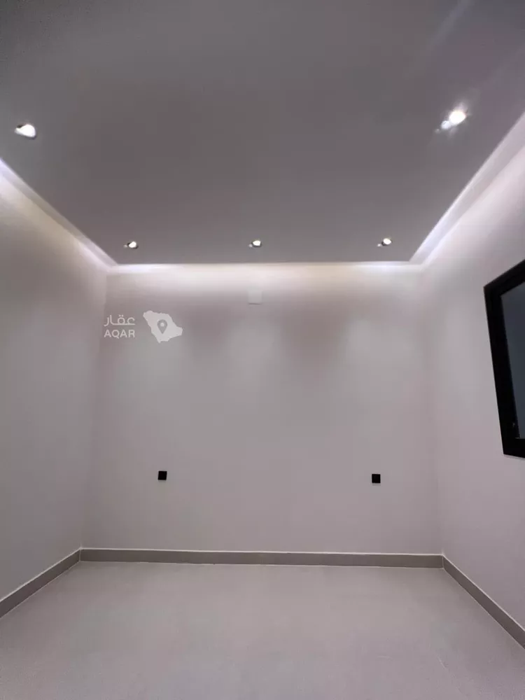 Floor for Sale in Riyadh Dahiat Namar 7