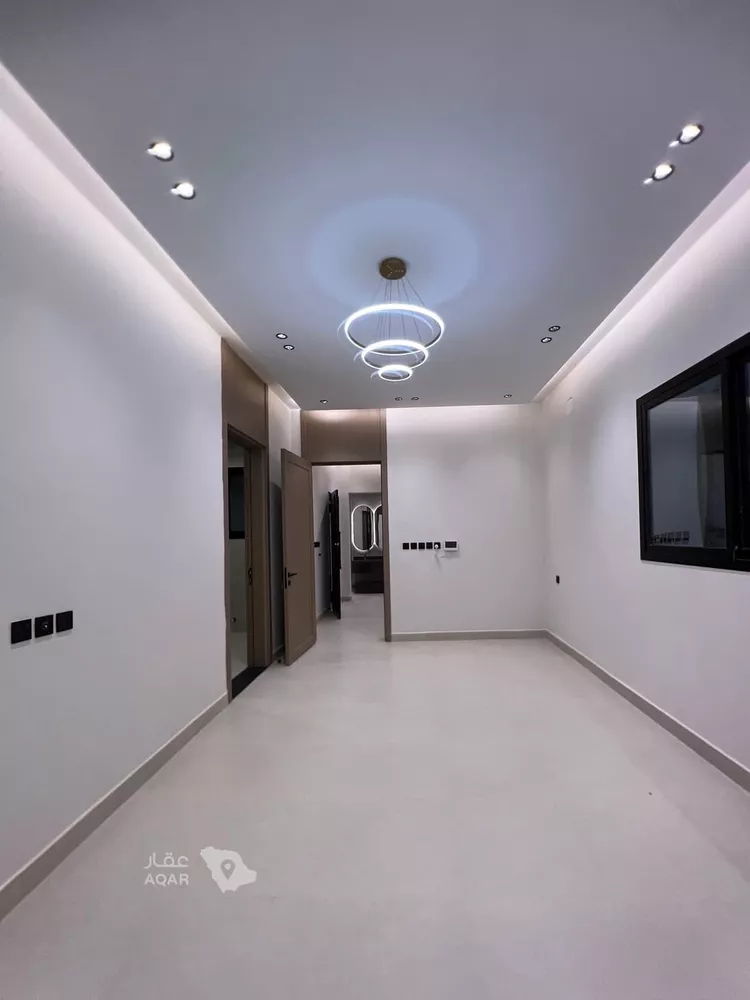 Floor for Sale in Riyadh Dahiat Namar 8