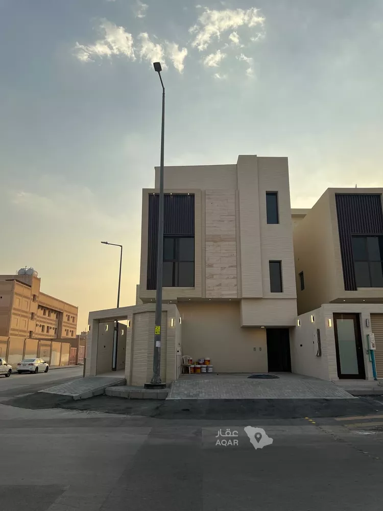 دور للبيع في شارع الصداقة, حي السويدي الغربي, مدينة الرياض, منطقة الرياض صورة 3