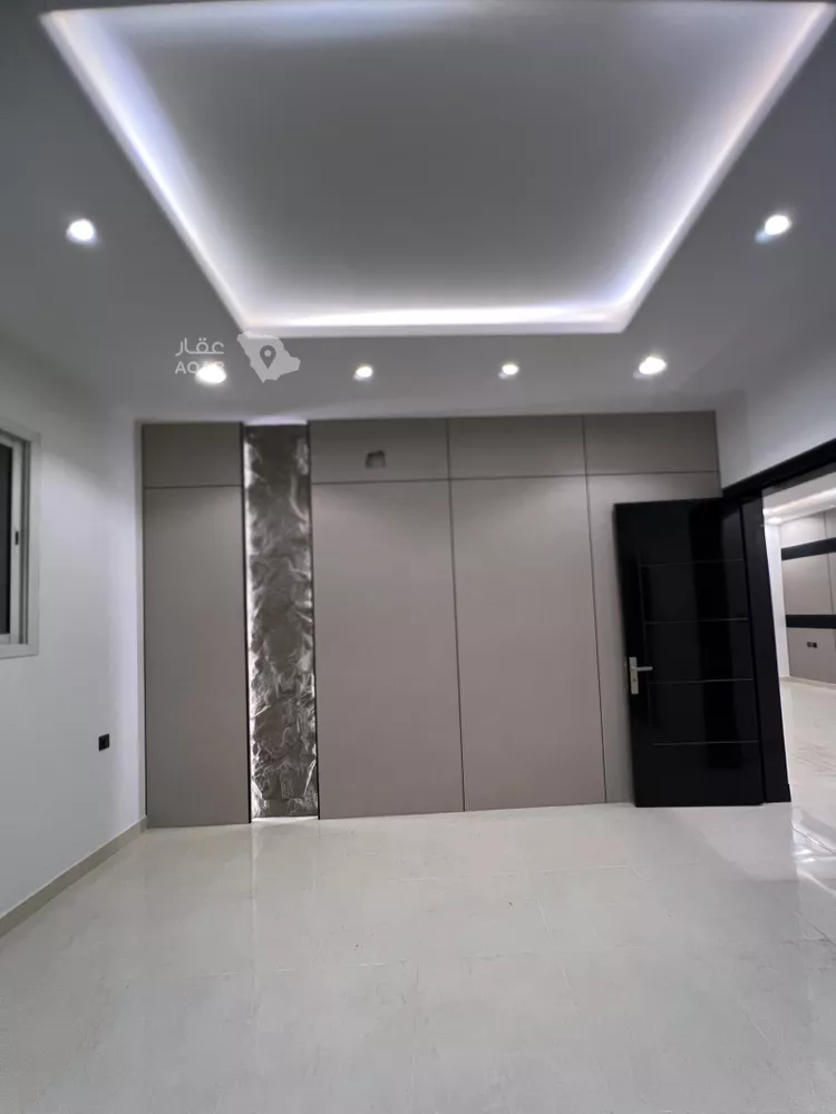Villa for Sale in Riyadh Okaz 17