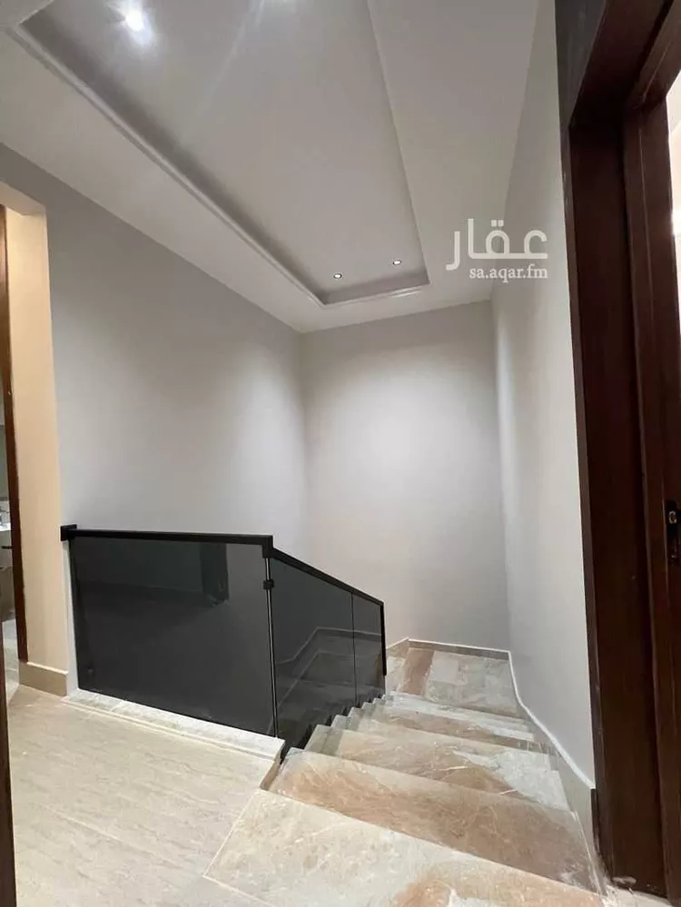 دور للبيع في شارع الحلقة, حي ديراب, مدينة الرياض, منطقة الرياض صورة 4