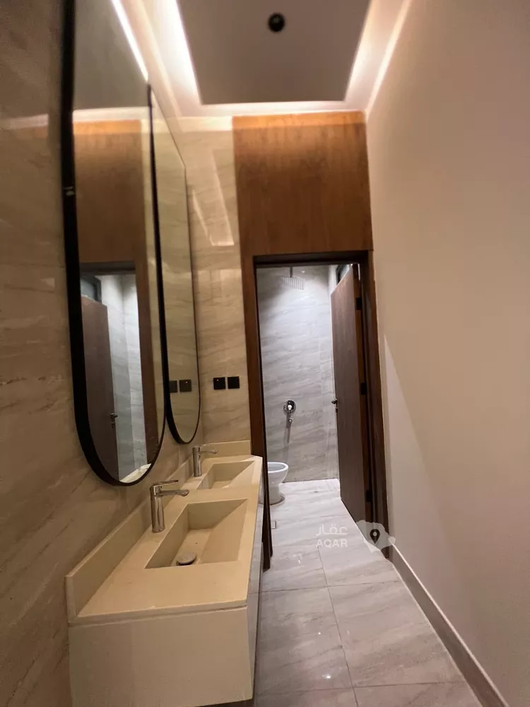 Floor for Sale in Riyadh Dirab 22