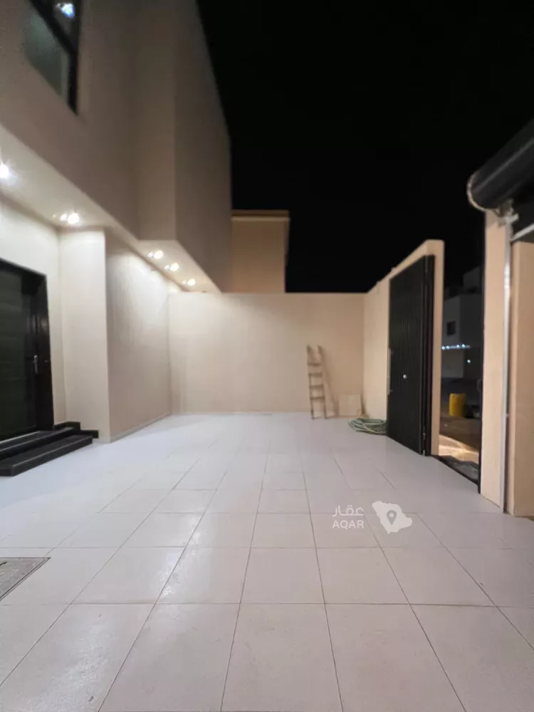 دور للبيع في شارع مالك بن الحارث, حي بدر, مدينة الرياض, منطقة الرياض 4