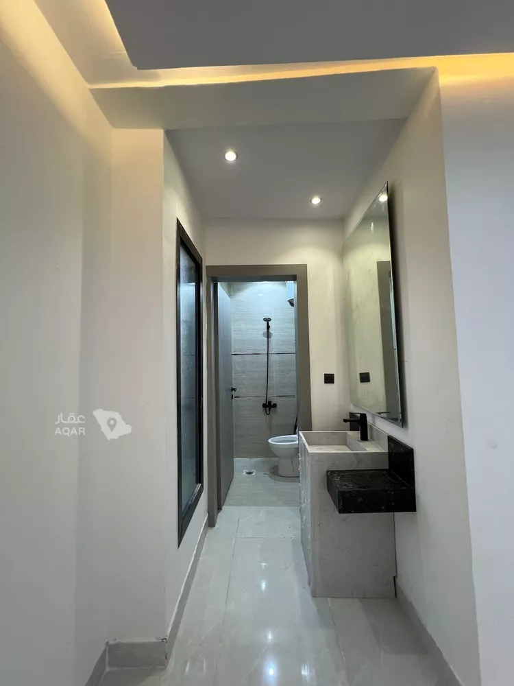 دور للبيع في شارع المحرق, حي طيبة, مدينة الرياض, منطقة الرياض 16