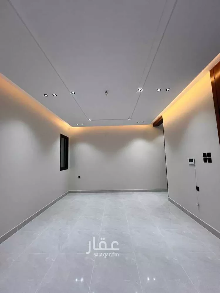 دور للبيع في شارع الحماسة, حي ديراب, مدينة الرياض, منطقة الرياض 9
